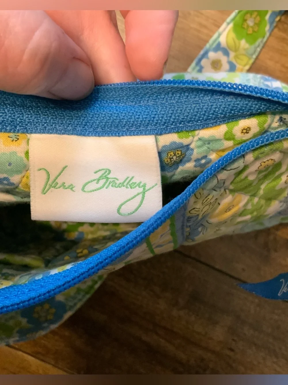 Vera Bradley Sophie English Meadow Purse Quilted Blue Yellow - Picture 13 of 13